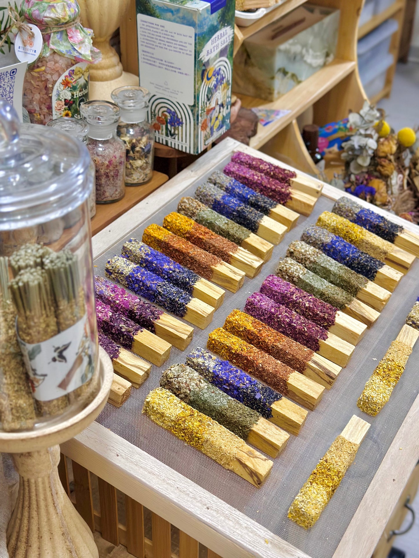 Seven Chakra Palo Santo Stick Box Set